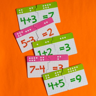 Пазли-половинки. Додавання і віднімання в межах 10 Пазли-половинки. Додавання і віднімання в межах 10