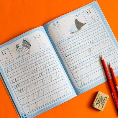 Готуємось до школи. Пишемо букви Готуємось до школи. Пишемо букви