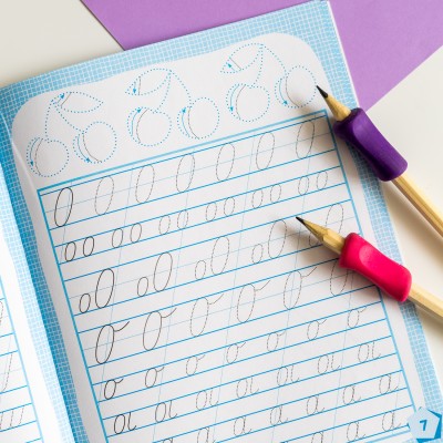 Готуємось до школи. Готуємо руку до письма Готуємось до школи. Готуємо руку до письма