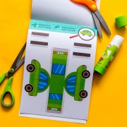 Виріж та наклей. Збери свій автопарк