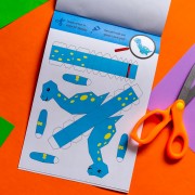 Виріж та наклей. Збери парк динозаврів