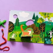 Книжка з віконцями. Хто сховався у лісі