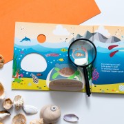 Книжка з віконцями. Хто сховався у морі