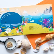 Книжка з віконцями. Хто сховався у морі