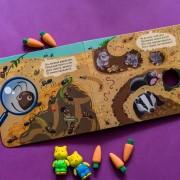 Книжка з віконцями. Хто сховався під землею