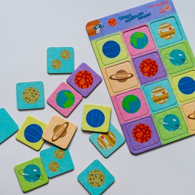 Гра в дорогу. Збери найбільше планет Гра в дорогу. Збери найбільше планет